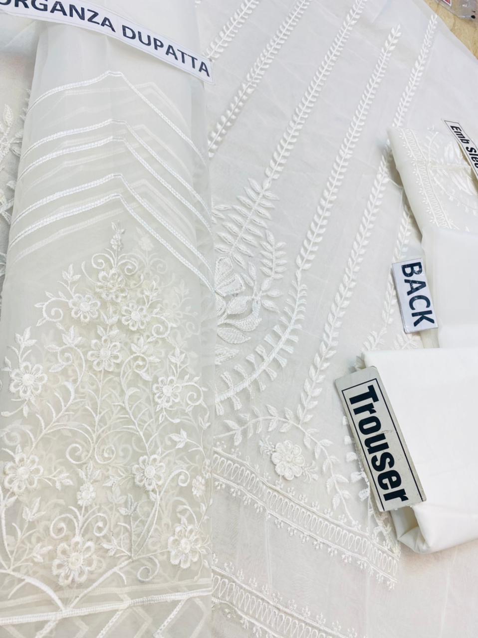 Sapphirestudio Design#11 Organza Lawn inner  Embroidered 3 pc